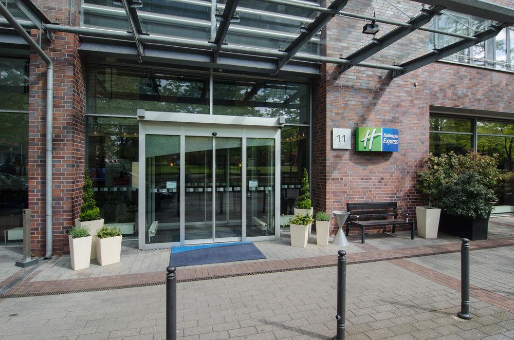 Holiday Inn Express Essen - City Centre ภายนอก รูปภาพ
