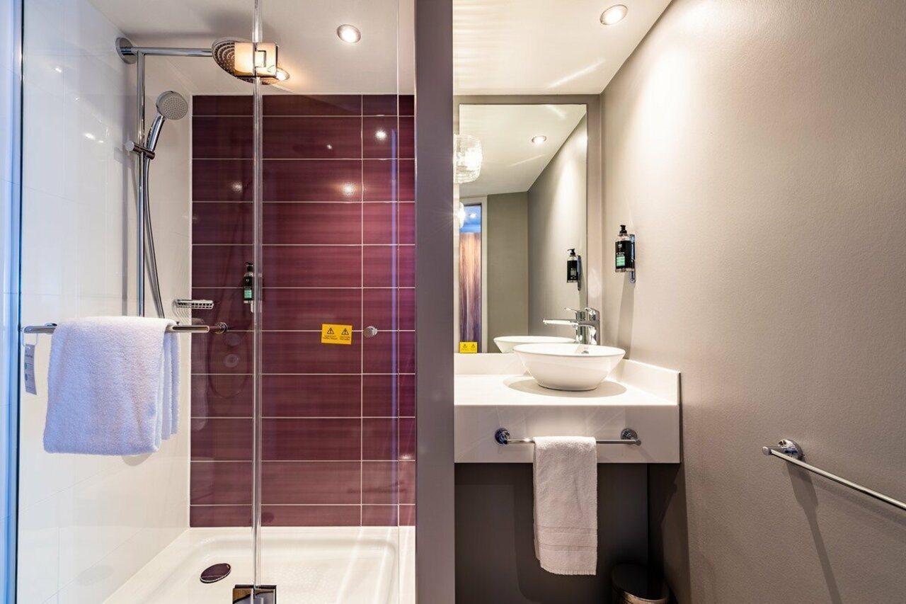 Holiday Inn Express Essen - City Centre ภายนอก รูปภาพ