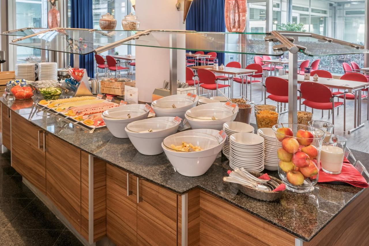 Holiday Inn Express Essen - City Centre ภายนอก รูปภาพ